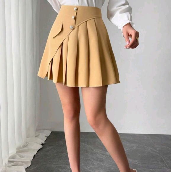 Women Solid Button Decor Casual Mini Skirt - Picture 3 of 4